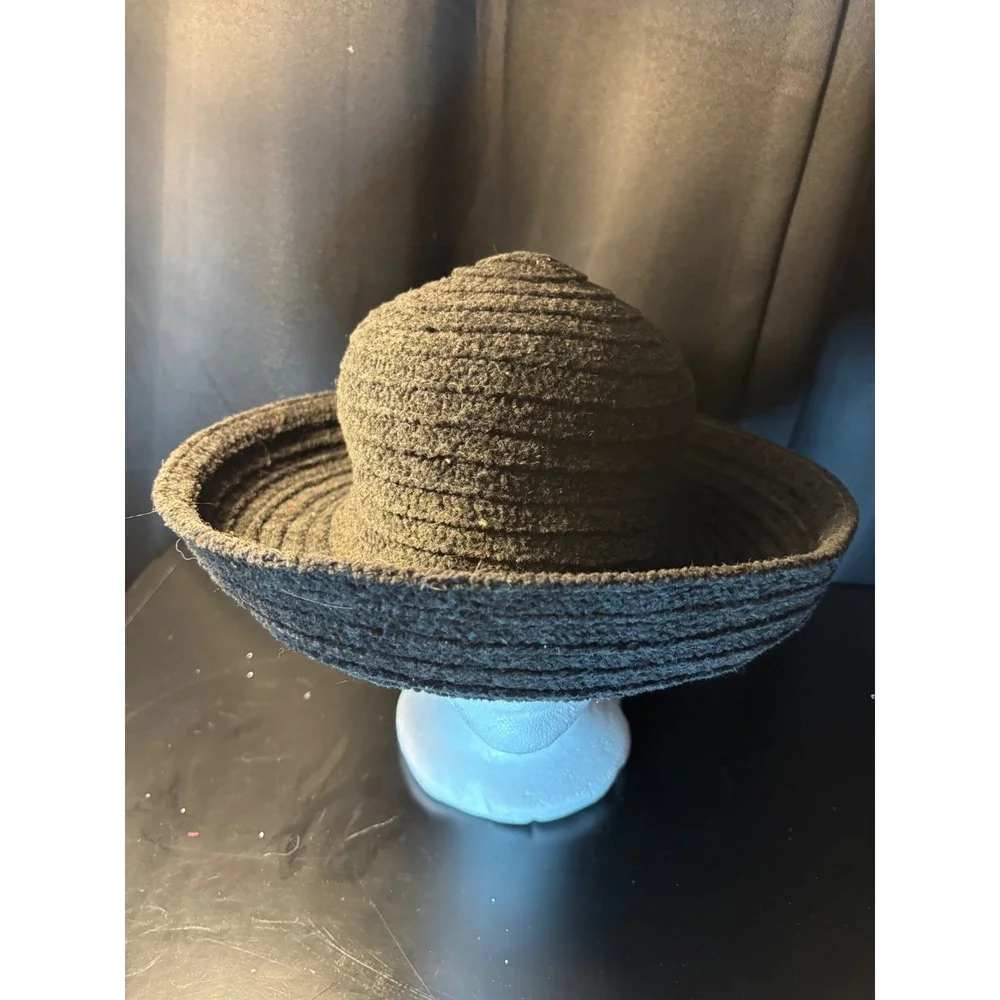 Signature Studio Black Textured Knit Wide Brim Sun Hat RN 31289 Vintage Style